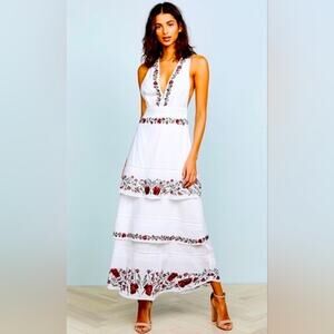 SAYLOR White Red Floral Embroidered Criss-Cross Back Tie Flowy Dress sz Medium